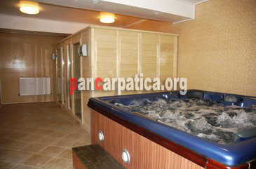Imagine cu jacuzii in interiorul pensiunii Varatec din Varatec mod placut de relaxare si de odina