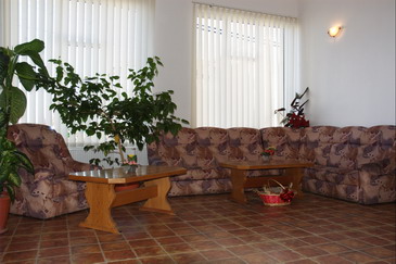 Imagine interior living din Hotel Central Victoria- este o alegere buna pentru oaspetii care viziteaza Brasovul