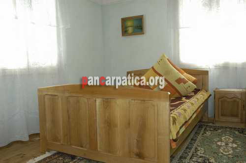 Imagine camera cu 2 paturi simple la pensiunea Stefan Viorica din Moldovita