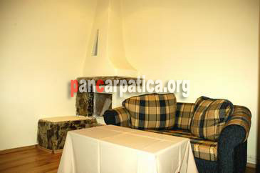 Pensiunea Alpin -Rasinari are interioare spatioase si bine echipate cu mobila moderna