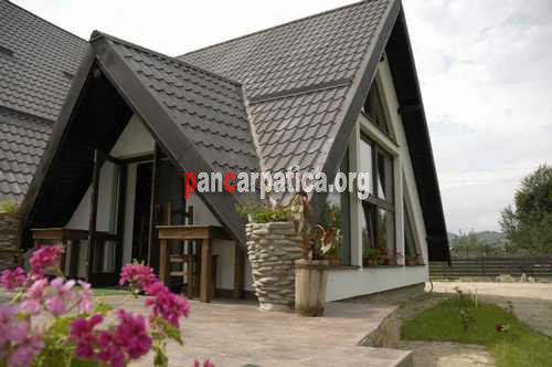 Imagine exterior pensiunea Passiflora situata in apropiere de Manastirea Humorului, inconjurata de peisaje minunate