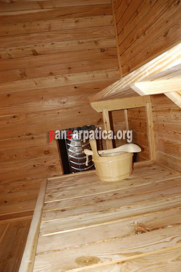Imagine sauna in interiorul pensiunii Musatini din Putna cu efect de vindecare si prevenire a bolilor si pentru relaxare